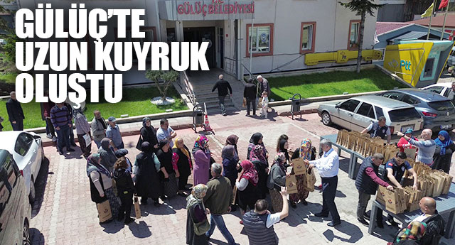 UZUN KUYRUK OLU�TU